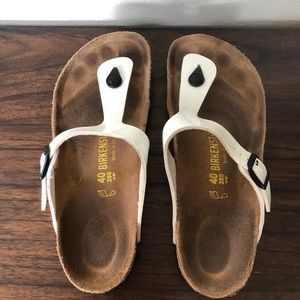 Birkenstock gizeh size 40- white